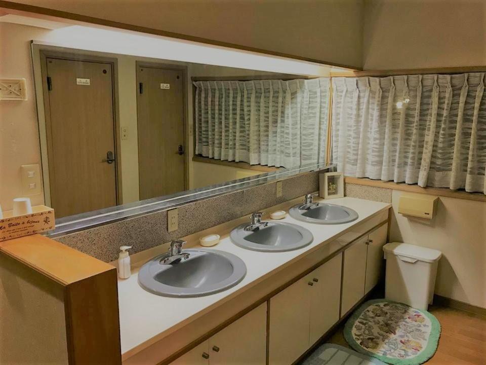 Kikka Ryokan Futtsu Екстер'єр фото