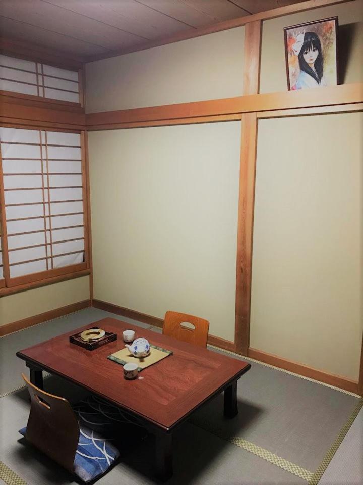 Kikka Ryokan Futtsu Екстер'єр фото